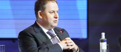 106d3e06-dfef-437d-b6b6-2239730fae1d