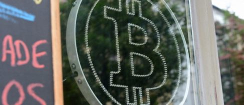 a5f28bac5eb4e7cbc0a7b867b1572af9