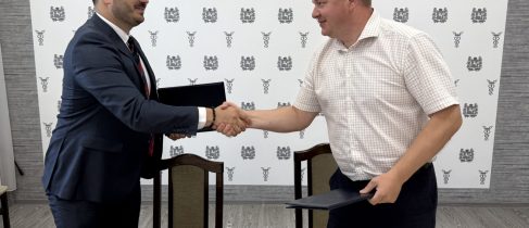 b1daba2a-e1f2-4016-a678-9c1ff7af3e87