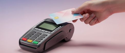 beskontaktnye-platezi-kreditnymi-kartami