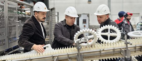 filter: null; fileterIntensity: null; filterMask: null; captureOrientation: 0;
runfunc: 0; algolist: 0;
multi-frame: 1;
brp_mask:0;
brp_del_th:0.0000,0.0000;
brp_del_sen:0.0000,0.0000;
motionR: 1;
delta:1;
bokeh:1;
module: portrait;hw-remosaic: false;touch: (-1.0, -1.0);sceneMode: 13107200;cct_value: 0;AI_Scene: (-1, -1);aec_lux: 253.11742;aec_lux_index: 0;albedo: ;confidence: ;motionLevel: -1;weatherinfo: weather????????, icon:1, weatherInfo:102;temperature: 40;zeissColor: bright;