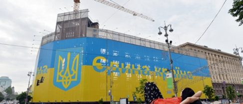 c747837c57b7d18caa49ffd5ef0dd438